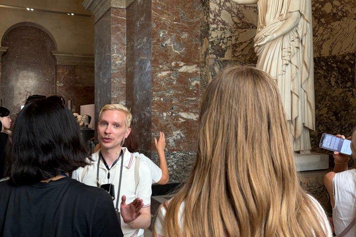 Secrets & Scandals of the Louvre - Limited to 6 Guests