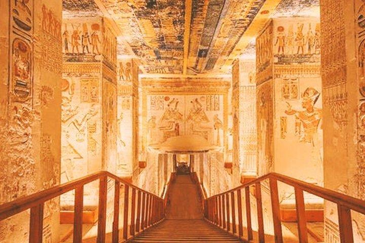 Private full Day Tour To Luxor from Sharm El Sheikh by Plane